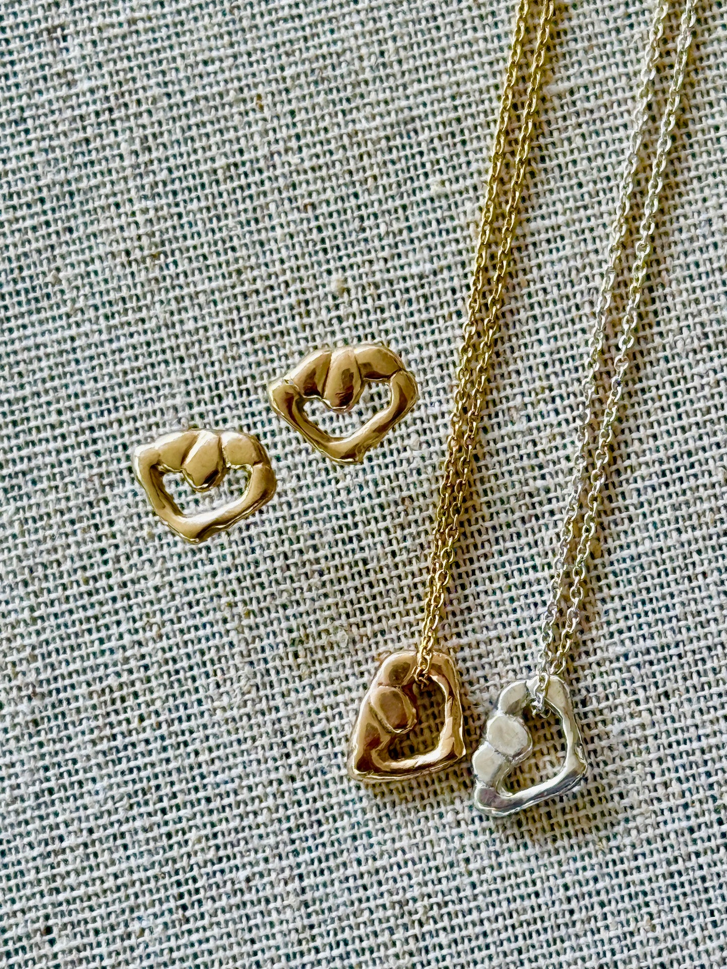AMORE EARRING
