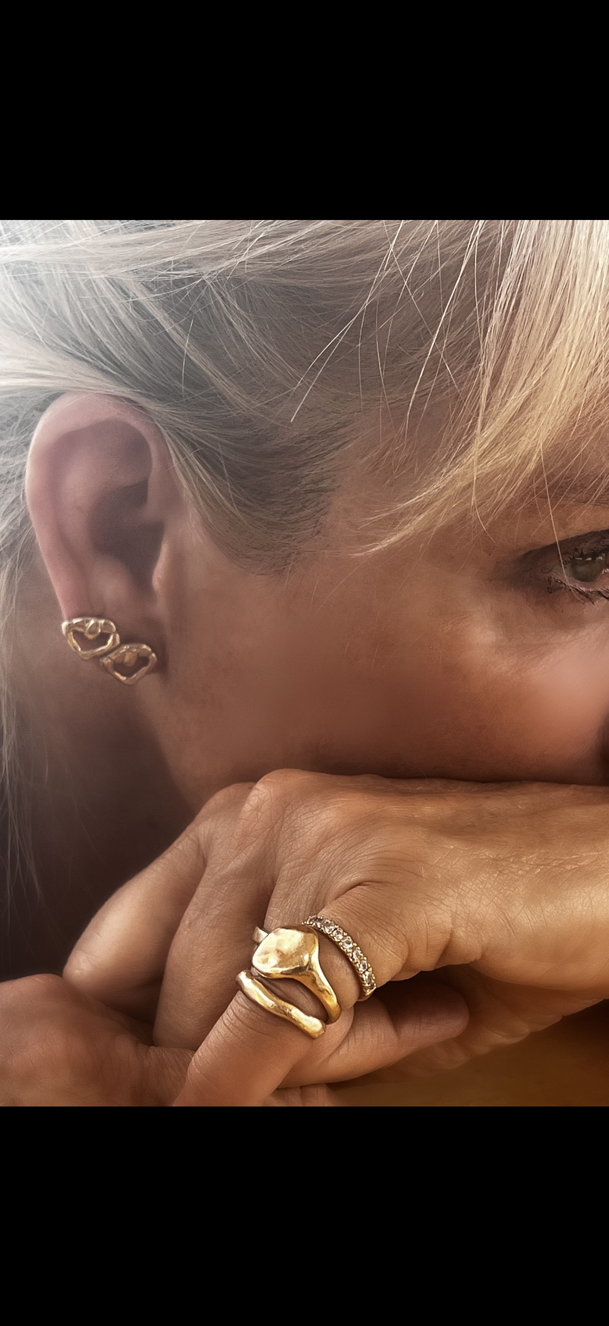 AMORE EARRING