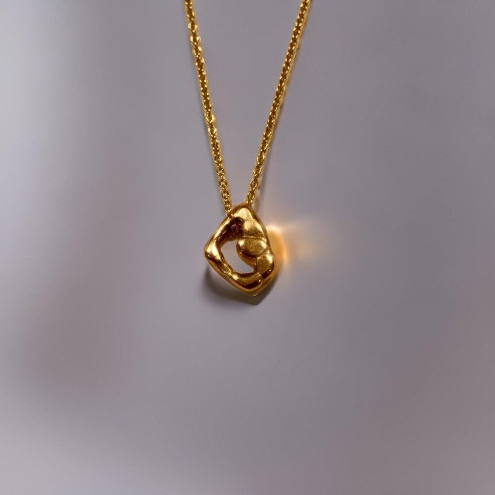 AMORE EARRING