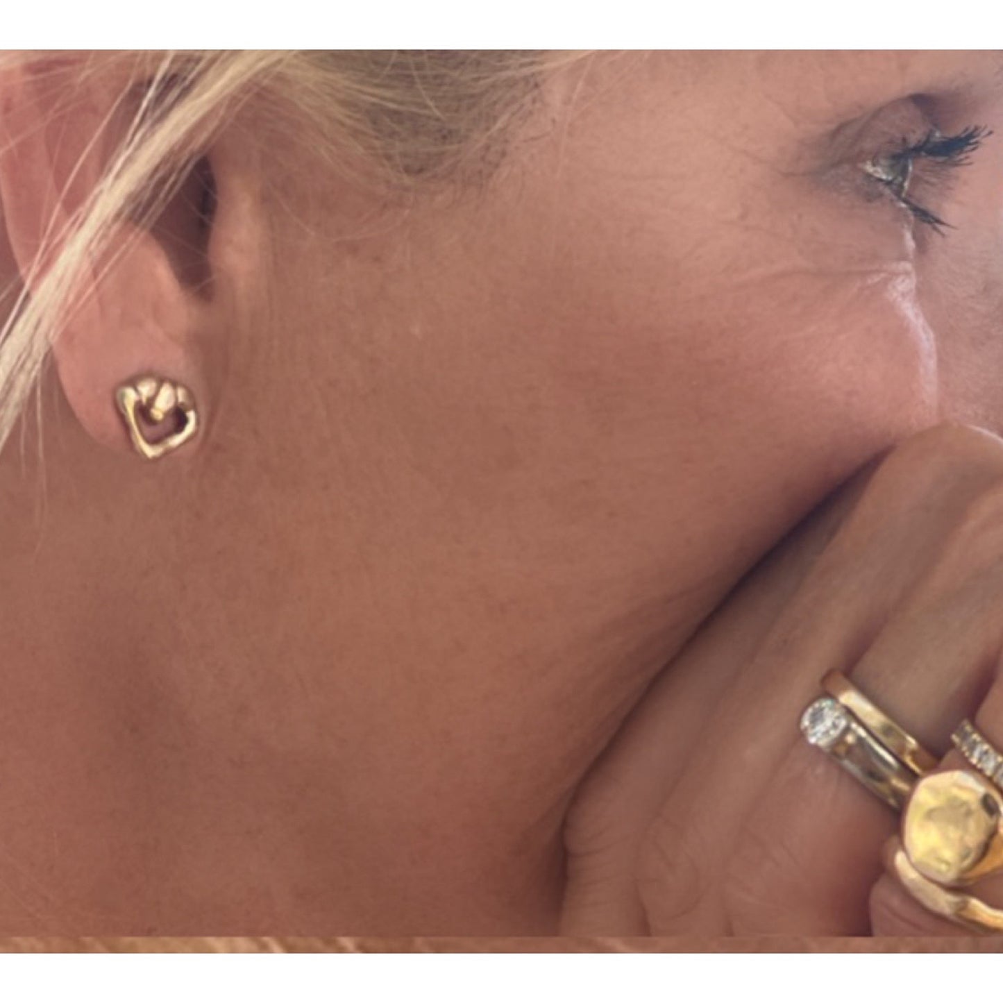 AMORE EARRING